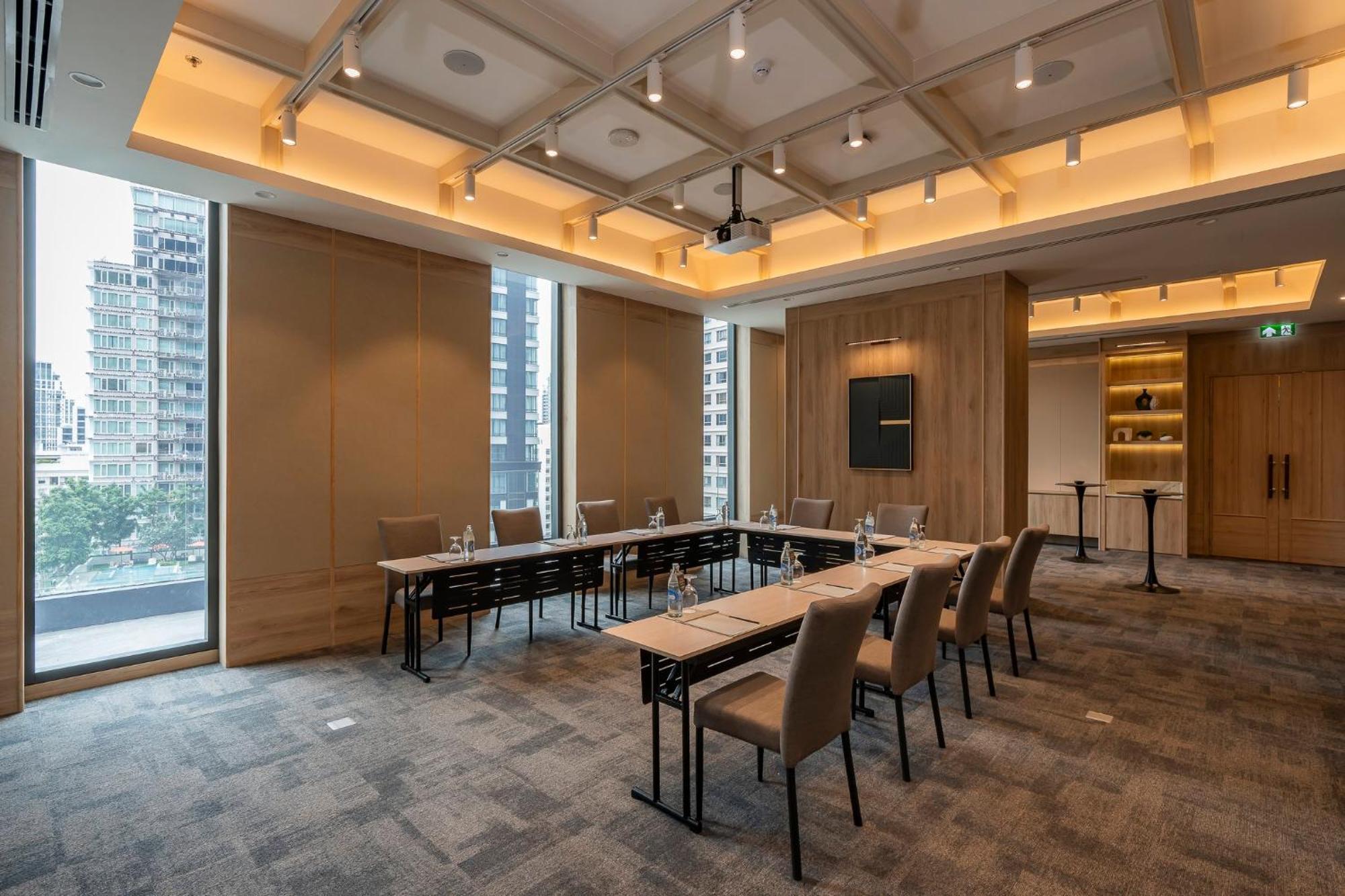 Staybridge Suites Bangkok Sukhumvit By Ihg Extérieur photo