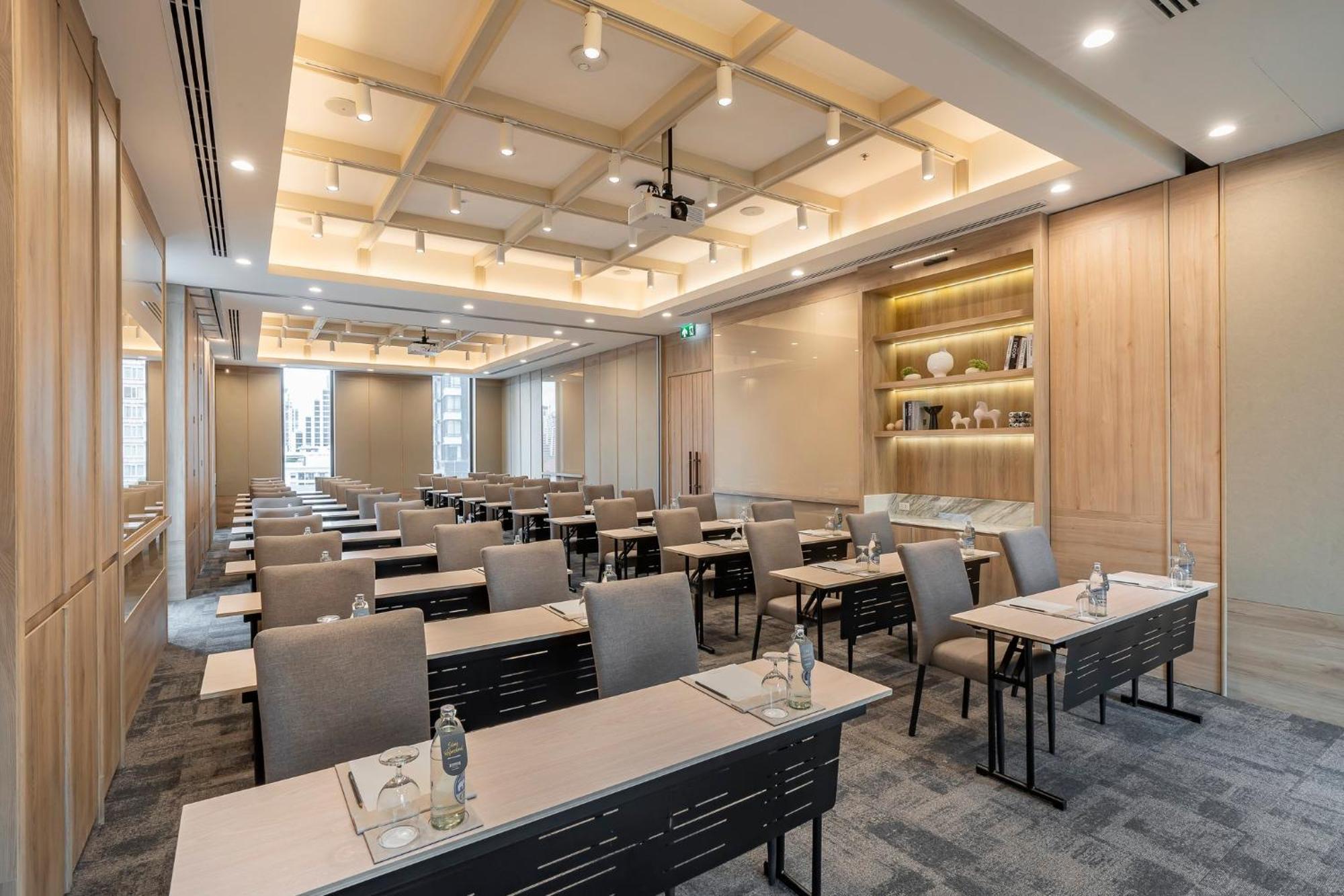 Staybridge Suites Bangkok Sukhumvit By Ihg Extérieur photo